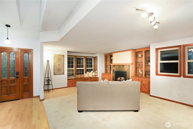 15121 Cedar Grove Road NE, Poulsbo, WA 98370