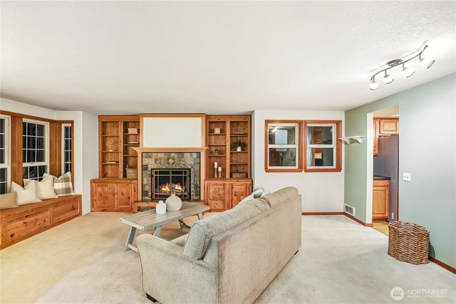 15121 Cedar Grove Road NE, Poulsbo, WA 98370