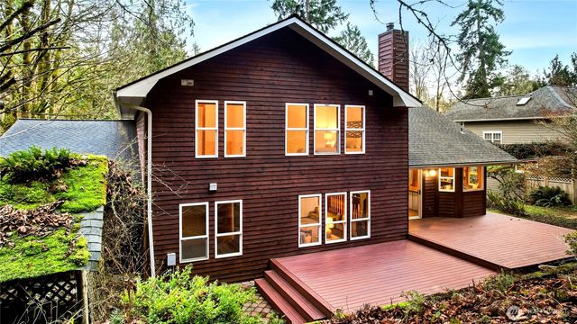 15121 Cedar Grove Road NE, Poulsbo, WA 98370