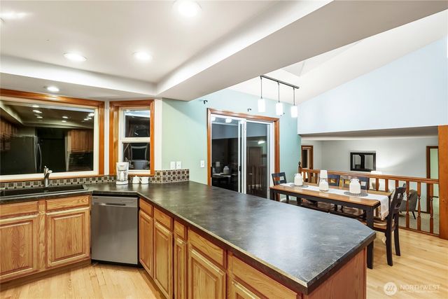 15121 Cedar Grove Road NE, Poulsbo, WA 98370