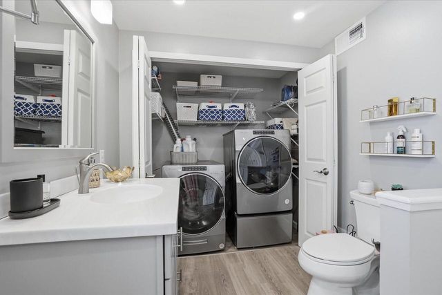 2103 Empire DRIVE, Waukesha, WI 53186