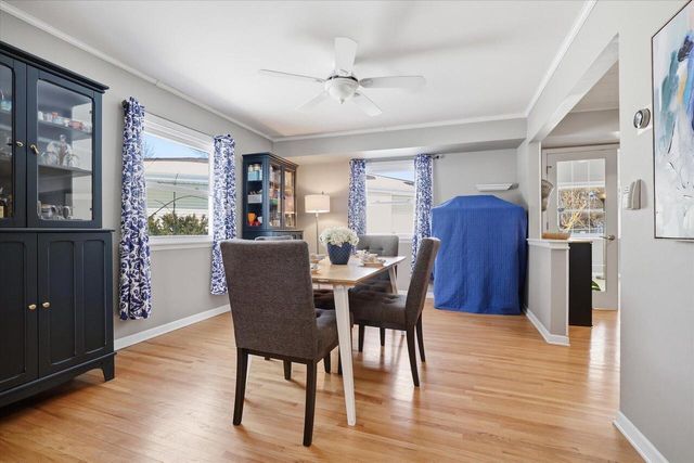 2103 Empire DRIVE, Waukesha, WI 53186