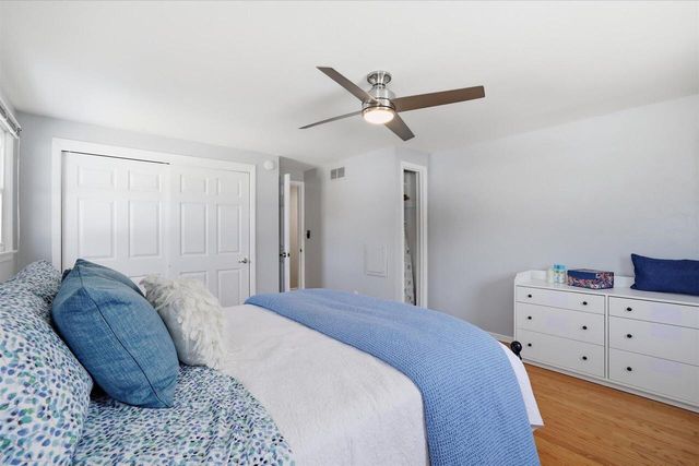 2103 Empire DRIVE, Waukesha, WI 53186