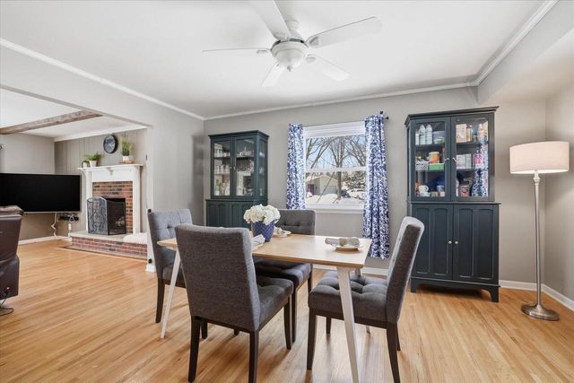 2103 Empire DRIVE, Waukesha, WI 53186