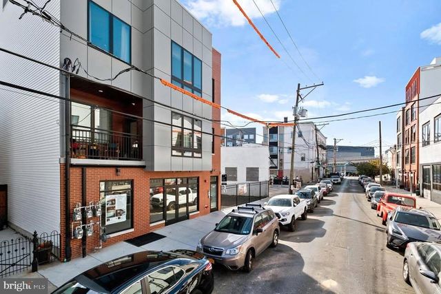 2025 AMBER ST, Philadelphia, PA 19125