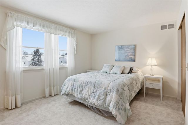 699 Neros Run, Webster, NY 14580