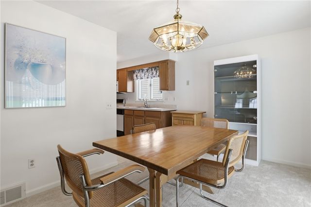 699 Neros Run, Webster, NY 14580