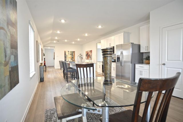 4033 Bronco Station Lane, League City, TX 77573