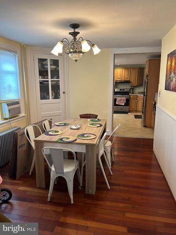224 HIGHLAND AVE, Wayne, PA 19087