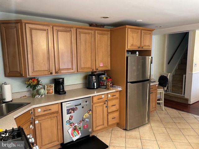 224 HIGHLAND AVE, Wayne, PA 19087