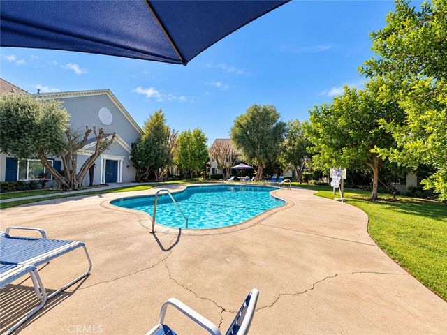 1641 S Pomona D37, Fullerton, CA 92832