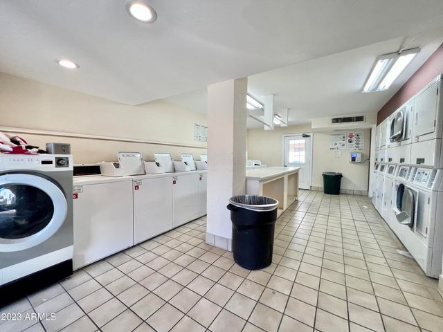 3313 N 68th Street 218E, Scottsdale, AZ 85251