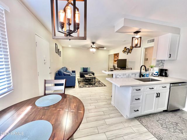 3313 N 68th Street 218E, Scottsdale, AZ 85251