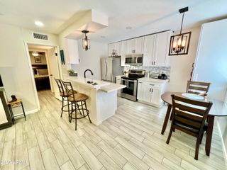 3313 N 68th Street 218E, Scottsdale, AZ 85251