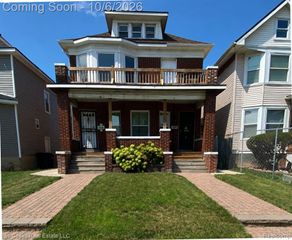 4646 Pacific Street, Detroit, MI 48204