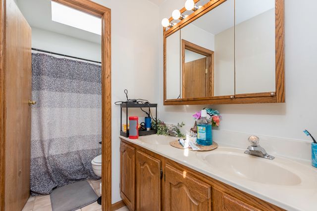 514 Judith Court, Winthrop Harbor, IL 60096