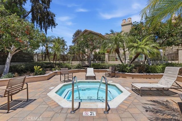 19 Encantado, Rancho Santa Margarita, CA 92688