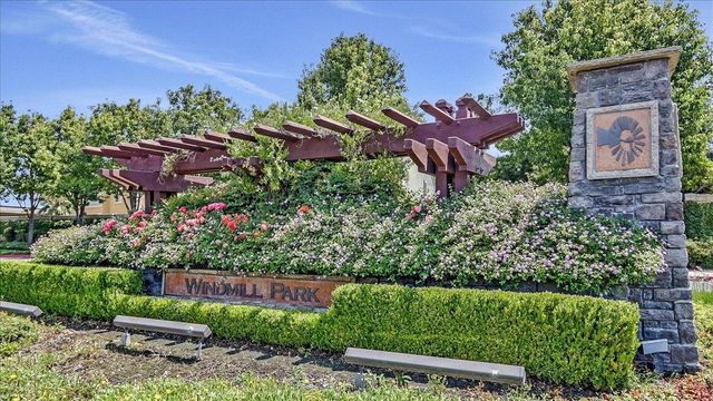 832 Geddings Way, Stockton, CA 95209