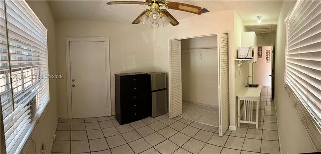 7725 W 10th Ave, Hialeah, FL 33014