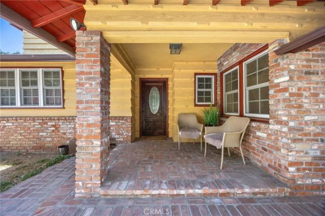 509 Alameda, Altadena, CA 91001