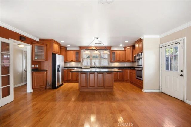 509 Alameda, Altadena, CA 91001