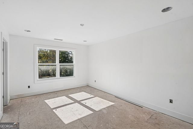 1728 Plunketts Road, Buford, GA 30519