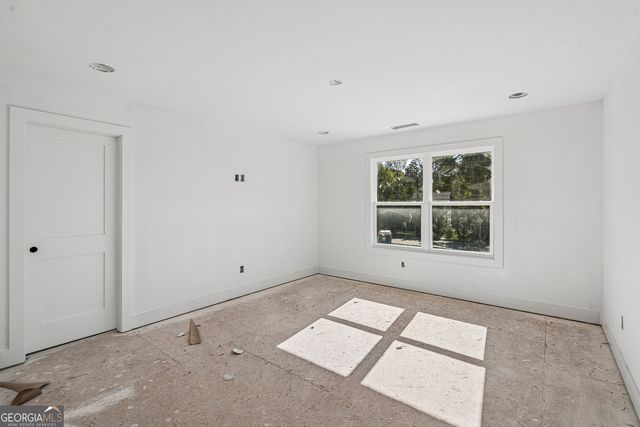 1728 Plunketts Road, Buford, GA 30519