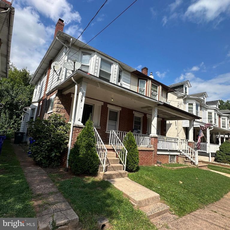 1009 QUEEN ST, POTTSTOWN, PA 19464 — photo 4