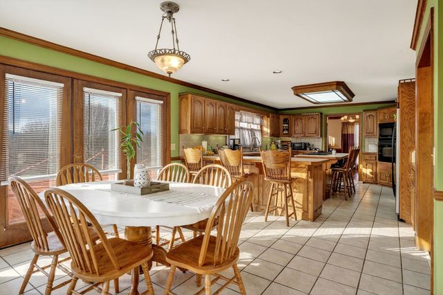 9334 Short Mountain Rd, Smithville, TN 37166