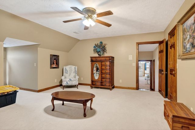 9334 Short Mountain Rd, Smithville, TN 37166