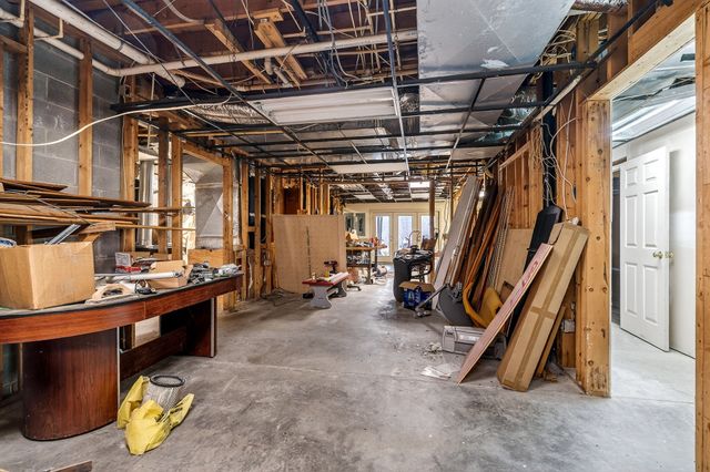 9334 Short Mountain Rd, Smithville, TN 37166