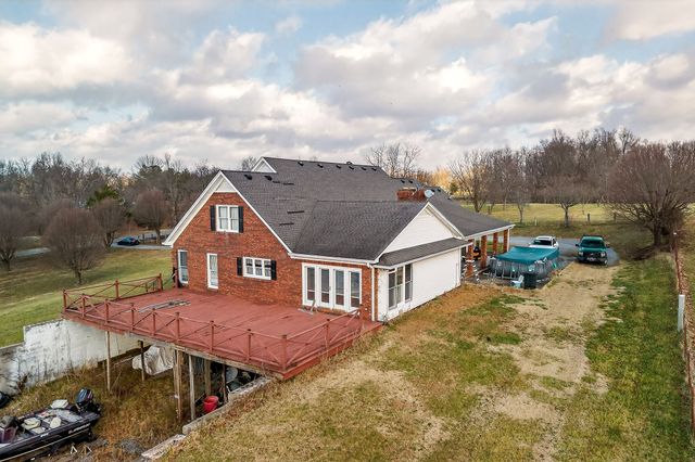 9334 Short Mountain Rd, Smithville, TN 37166
