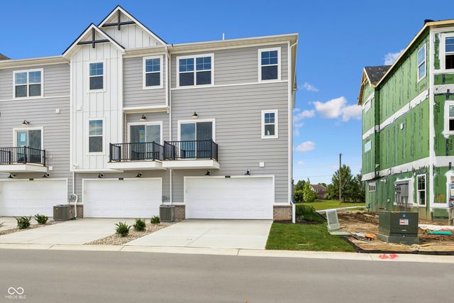 11212 Greenfield Avenue, Noblesville, IN 46060