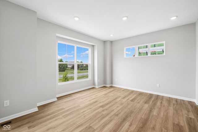 11212 Greenfield Avenue, Noblesville, IN 46060