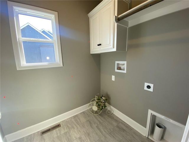 11805 N Wheeling Avenue, Kansas City, MO 64156