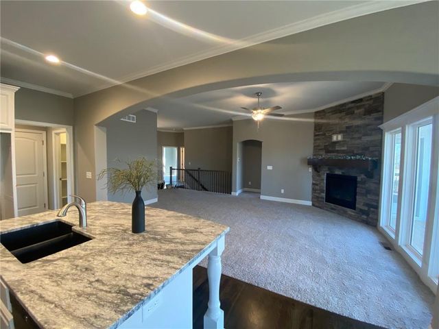 11805 N Wheeling Avenue, Kansas City, MO 64156