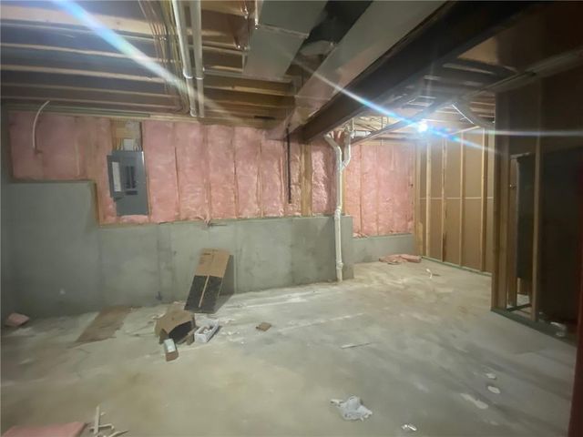 11805 N Wheeling Avenue, Kansas City, MO 64156