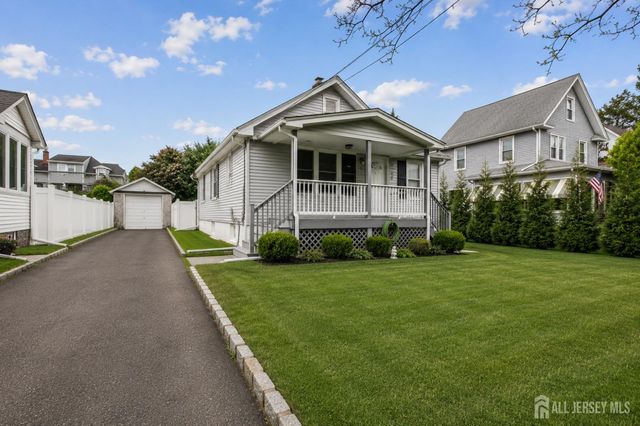 179 Decker Place, Woodbridge Proper, NJ 07095