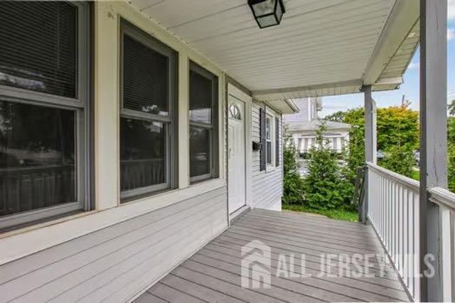 179 Decker Place, Woodbridge Proper, NJ 07095