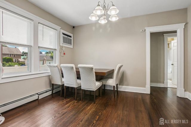 179 Decker Place, Woodbridge Proper, NJ 07095