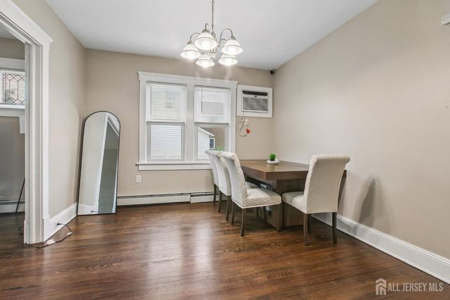 179 Decker Place, Woodbridge Proper, NJ 07095