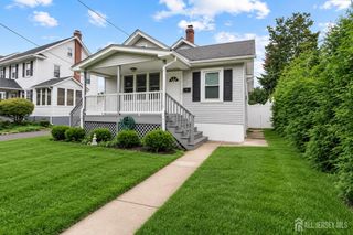 179 Decker Place, Woodbridge Proper, NJ 07095