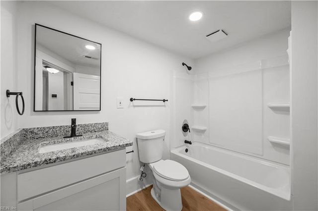 325 S Main ST, Suffolk, VA 23434