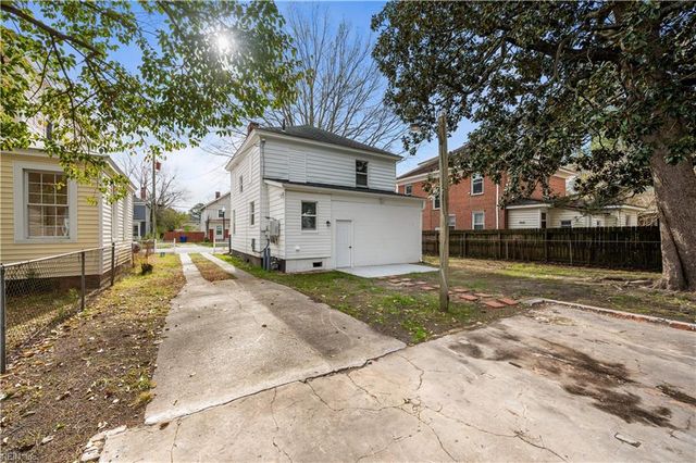 325 S Main ST, Suffolk, VA 23434