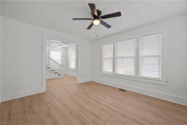 325 S Main ST, Suffolk, VA 23434