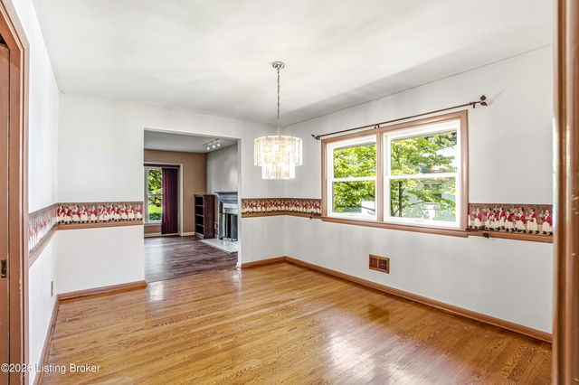 4302 Mount Vernon Rd, Louisville, KY 40220