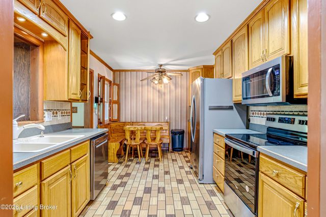 4302 Mount Vernon Rd, Louisville, KY 40220
