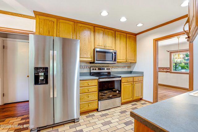 4302 Mount Vernon Rd, Louisville, KY 40220