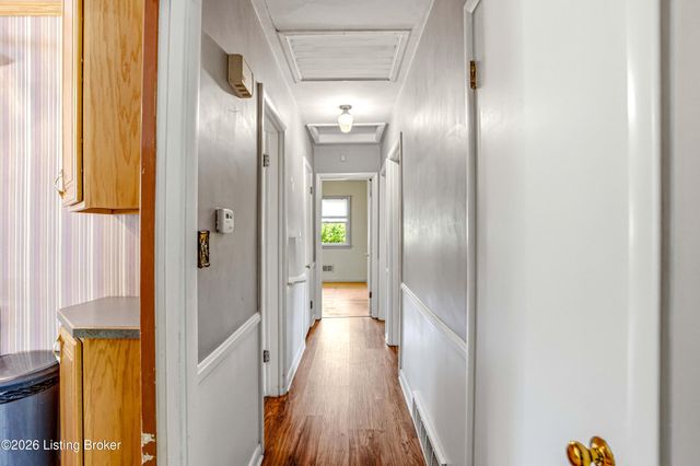 4302 Mount Vernon Rd, Louisville, KY 40220