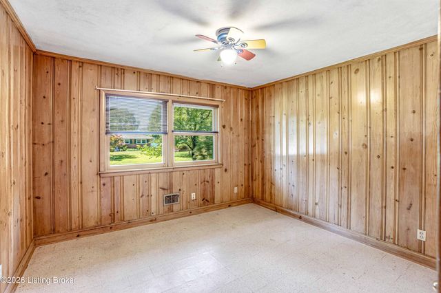 4302 Mount Vernon Rd, Louisville, KY 40220